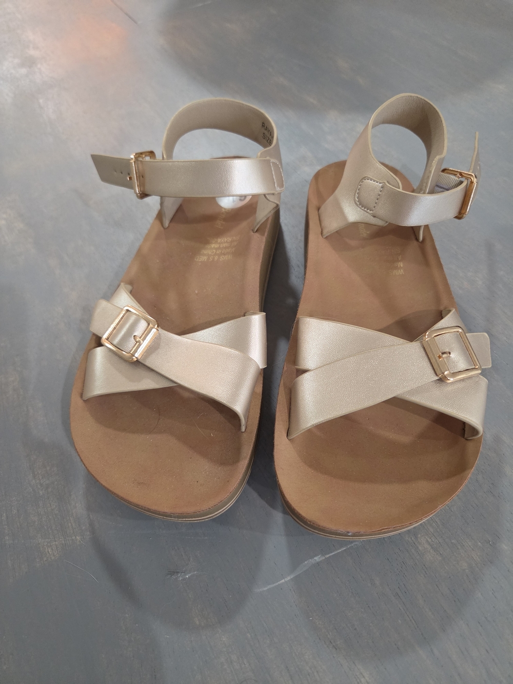Women’s Metallic Pearl Ankle-Strap Sandals with Buckle Detail
